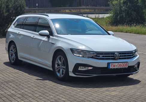 Volkswagen Passat, 2023
