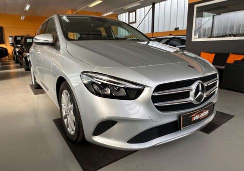 Mercedes-Benz B 180, 2019