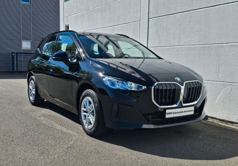 BMW 216, 2025