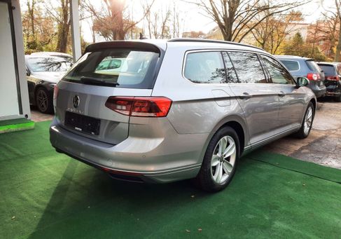 Volkswagen Passat Variant, 2020 3