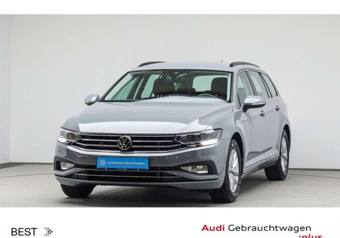 Volkswagen Passat Variant, 2022