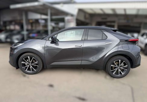 Toyota C-HR, 2024