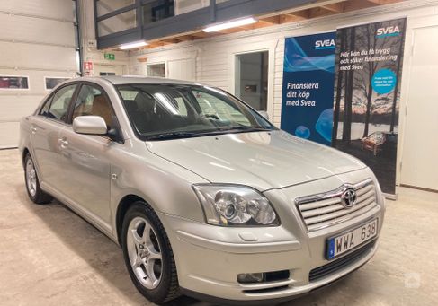 Toyota Avensis, 2005