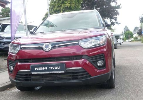 Ssangyong Tivoli, 2023 3