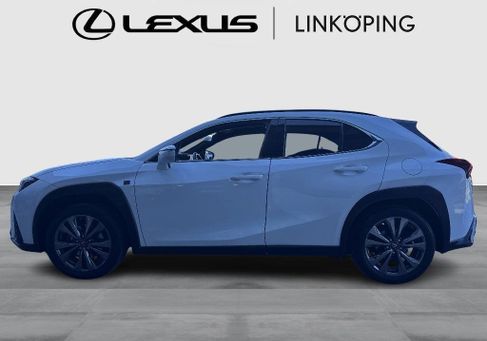 Lexus UX, 2023