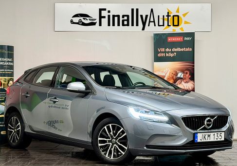 Volvo V40, 2018