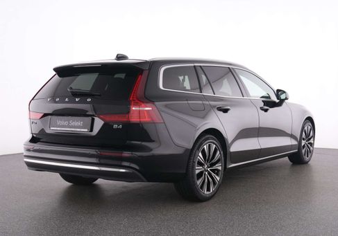 Volvo V60, 2023