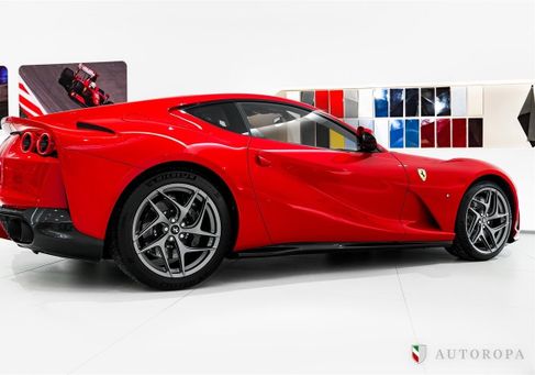 Ferrari 812, 2019