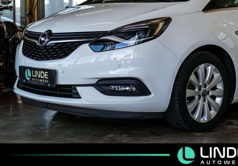 Opel Zafira Tourer, 2017