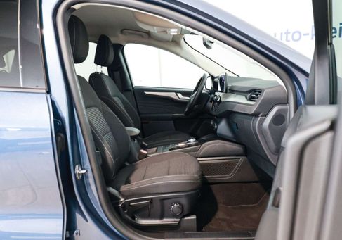 Ford Kuga, 2022