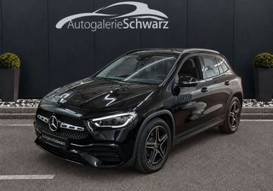 Mercedes-Benz GLA 200, 2023