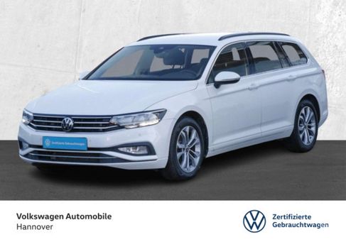 Volkswagen Passat Variant, 2022