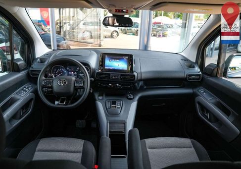 Toyota Proace, 2024