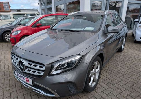 Mercedes-Benz GLA 180, 2017