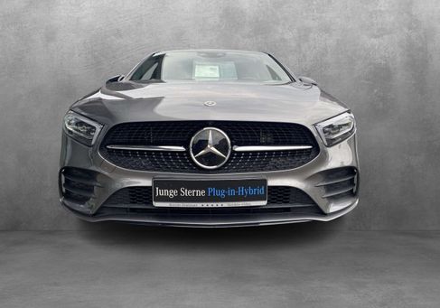 Mercedes-Benz A 250, 2021