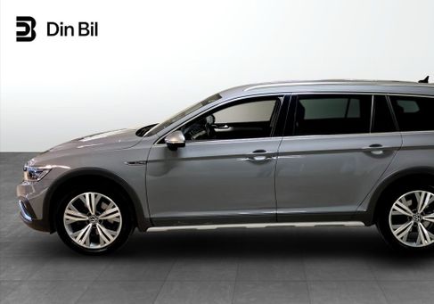 Volkswagen Passat, 2023