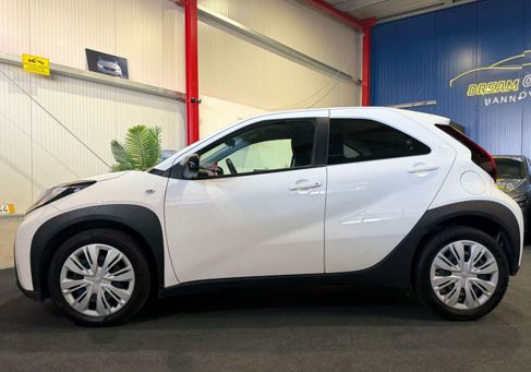 Toyota Aygo, 2022 3