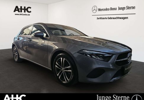 Mercedes-Benz A 200, 2025