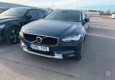 Volvo V90 Cross Country, 2019