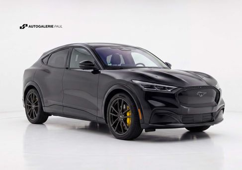 Ford Mustang Mach-E, 2022 2