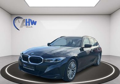 BMW 318, 2022