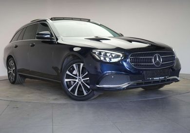 Mercedes-Benz E 300, 2022