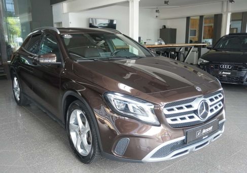 Mercedes-Benz GLA 220, 2018