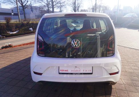 Volkswagen up!, 2021