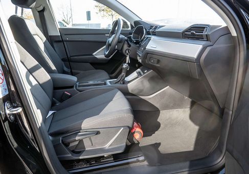Audi Q3, 2022