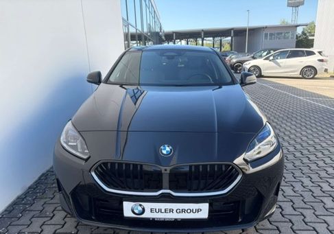 BMW 118, 2024