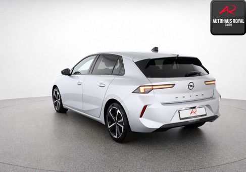 Opel Astra, 2024