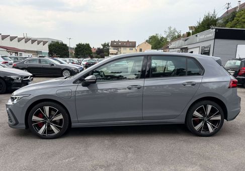 Volkswagen Golf, 2022
