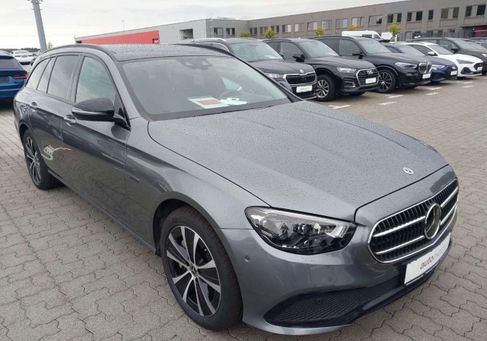 Mercedes-Benz E 300, 2021 2