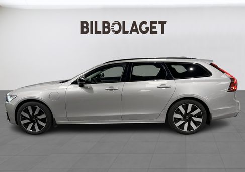 Volvo V90, 2025 2