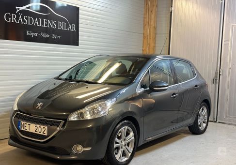 Peugeot 208, 2012