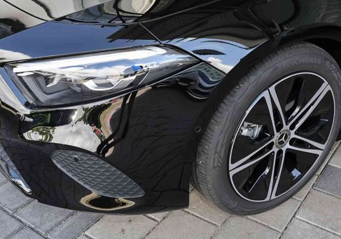Mercedes-Benz A 200, 2025