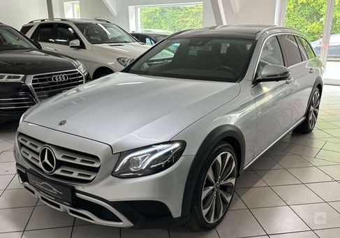 Mercedes-Benz E 220, 2017