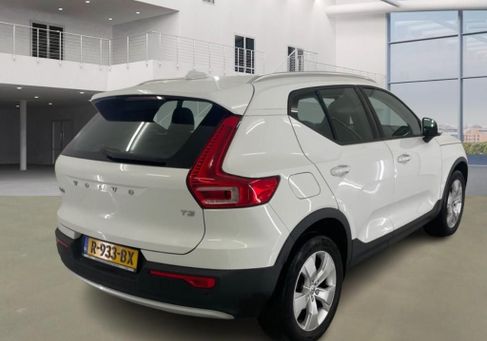 Volvo XC40, 2019 3