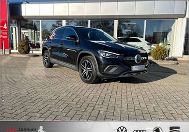 Mercedes-Benz GLA 250, 2021