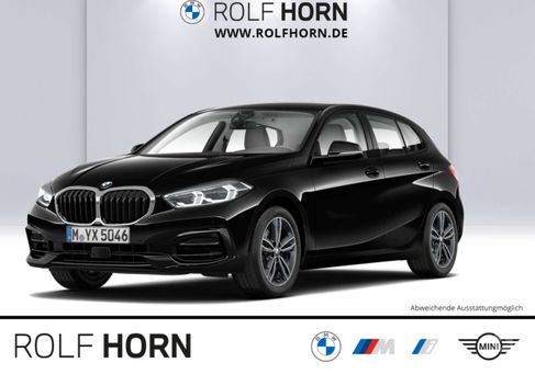 BMW 118, 2022