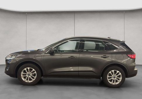 Ford Kuga, 2022