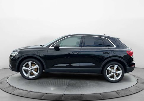 Audi Q3, 2022 2