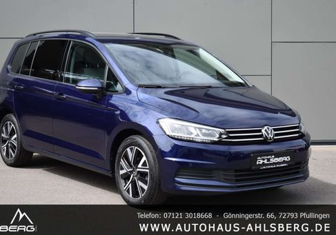 Volkswagen Touran, 2023 3