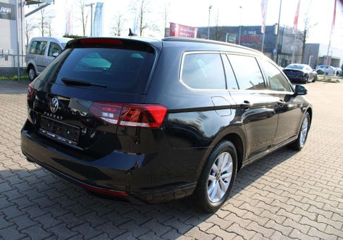 Volkswagen Passat Variant, 2023