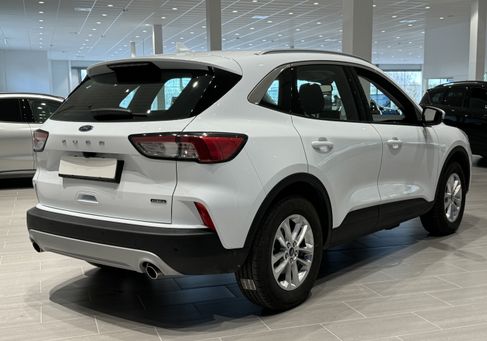 Ford Kuga, 2023