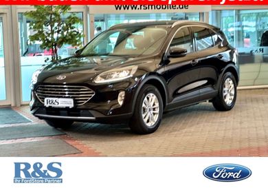 Ford Kuga, 2022