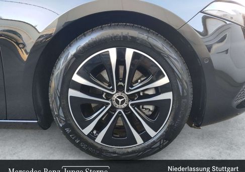 Mercedes-Benz A 180, 2026 3