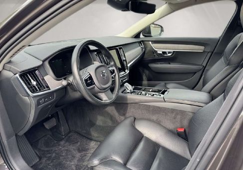 Volvo V90, 2020
