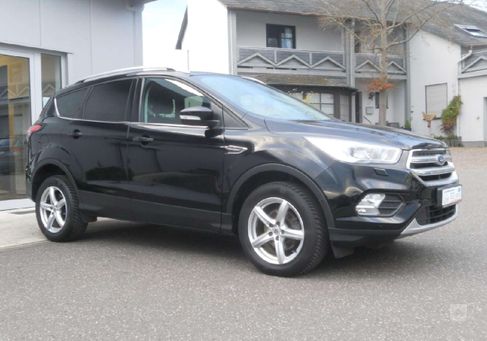 Ford Kuga, 2019