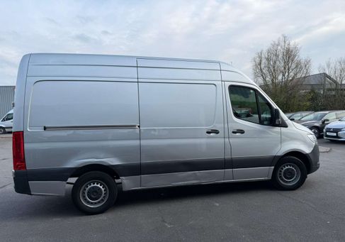 Mercedes-Benz Sprinter, 2021